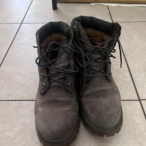 Gray Ankle-High Lace-Up Boots with Padded Collar